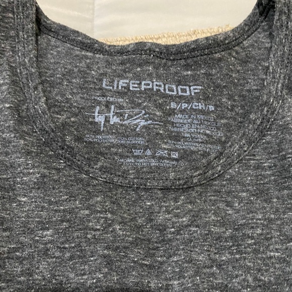 Lifeproof Otterbox Tank Top - Picture 2 of 3